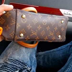 Louis Vuitton bag
